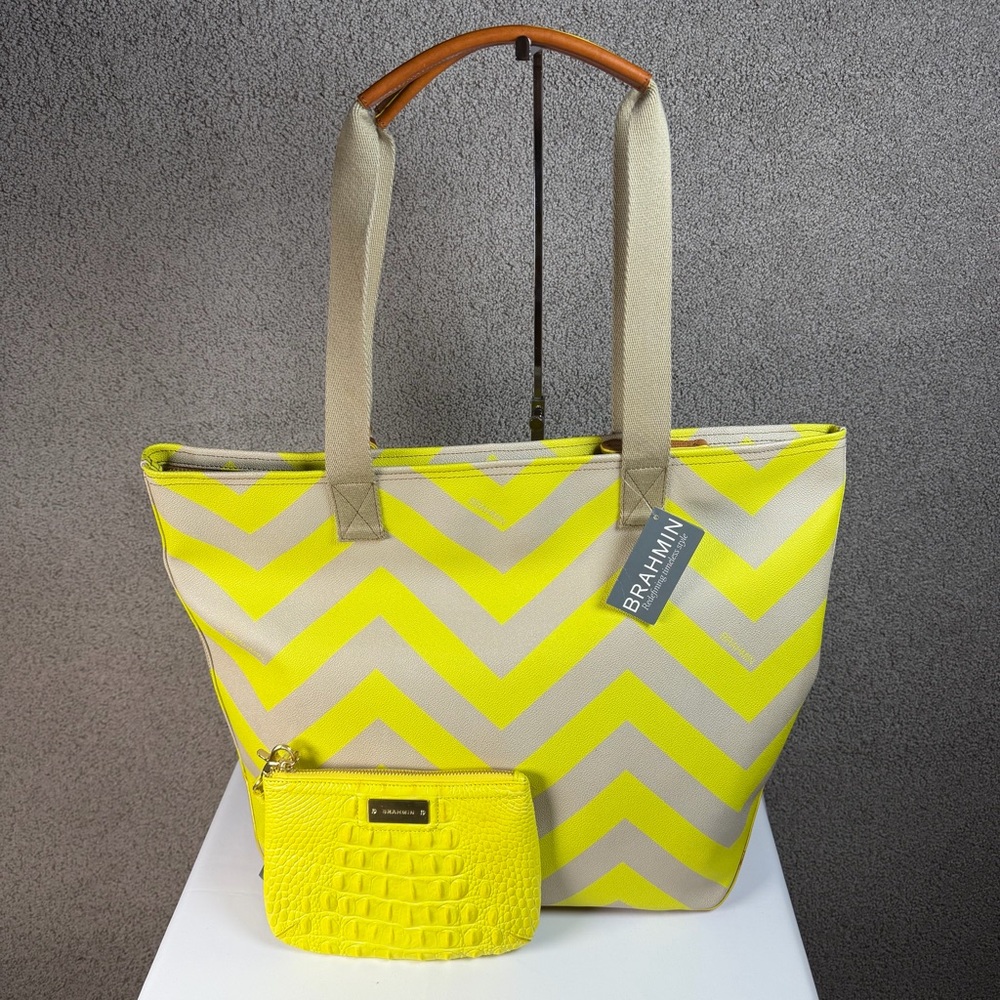 Brahmin X-Large Chevron leather tote bag- yellow and grey w/yellow wristlelet